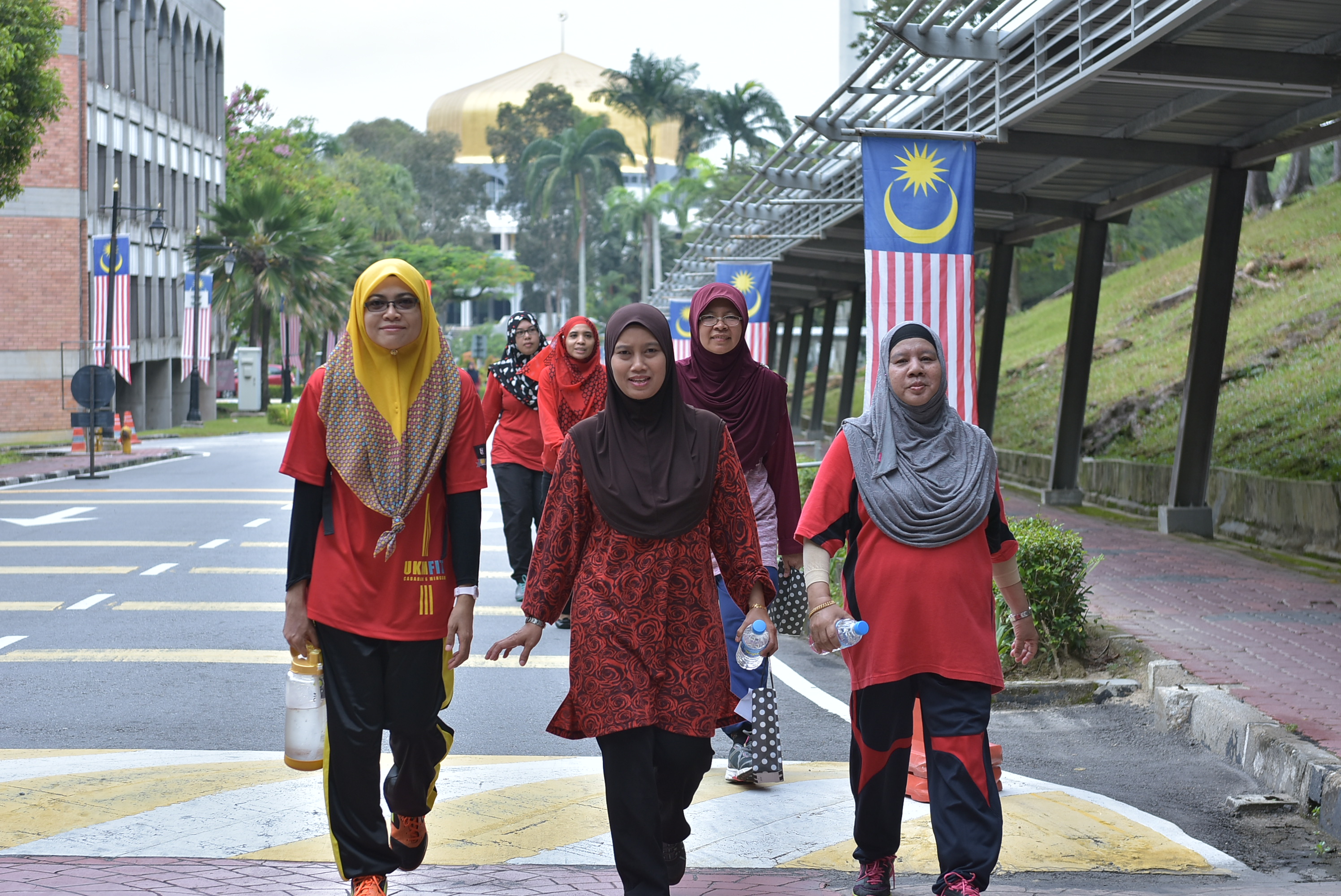UKM 9464